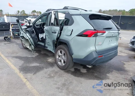 2022 Toyota Rav4 Xle z USA, uszkodzony, nr VIN 2T3W1RFVXNW225558